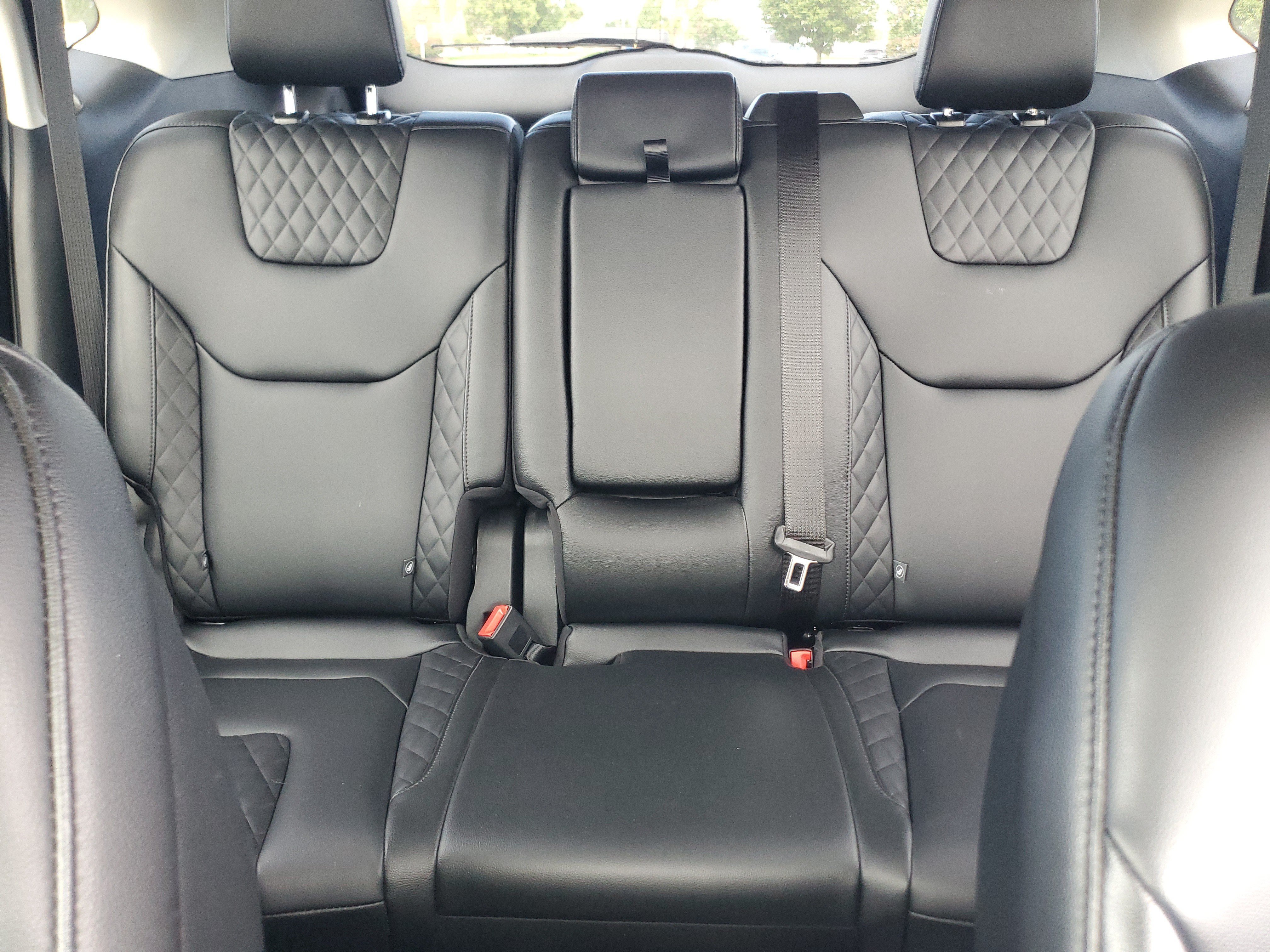 Used 2024 Ford Edge Titanium AWD/4WD image 19