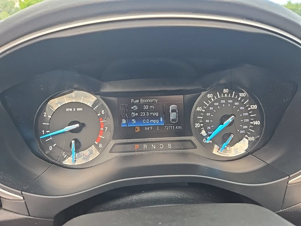 Used 2016 Ford Fusion SE w/ SE Cold Weather Package FWD image 11