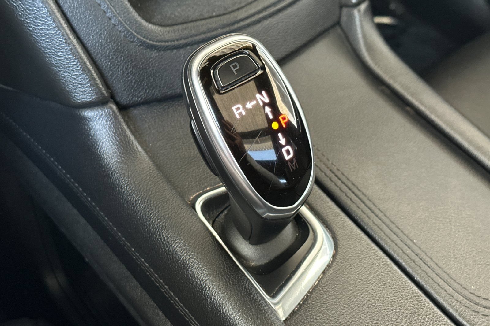 Certified 2019 Cadillac XT5 Luxury w/ Sport Package FWD image 29