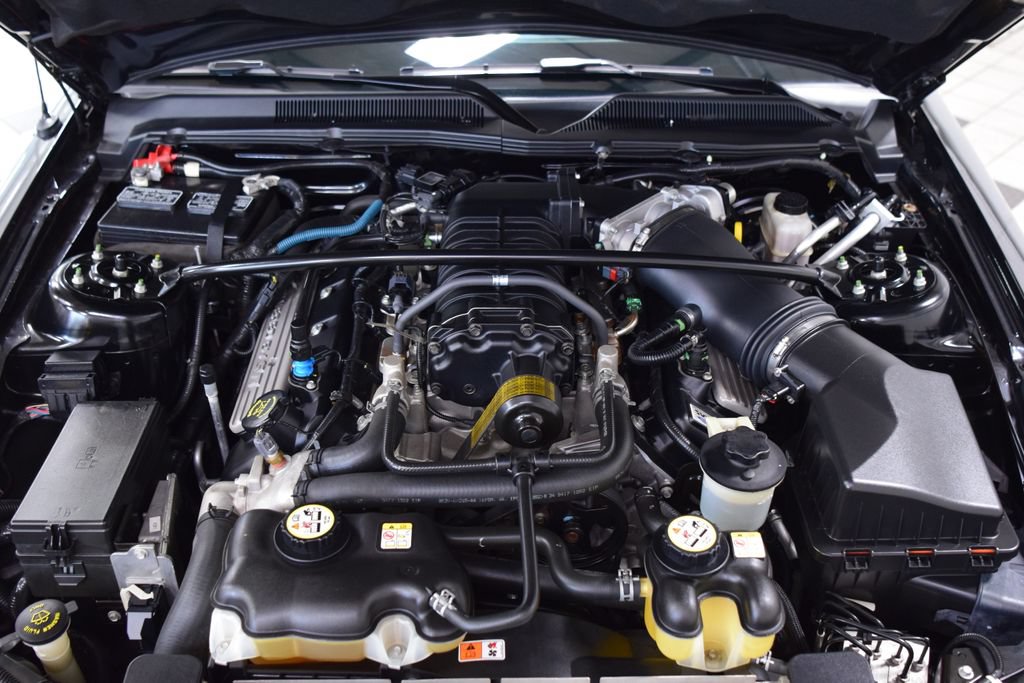 Used 2009 Ford Mustang Shelby GT500 RWD image 31