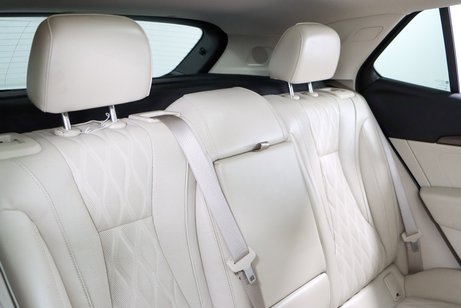 Used 2021 Buick Envision Avenir image 29