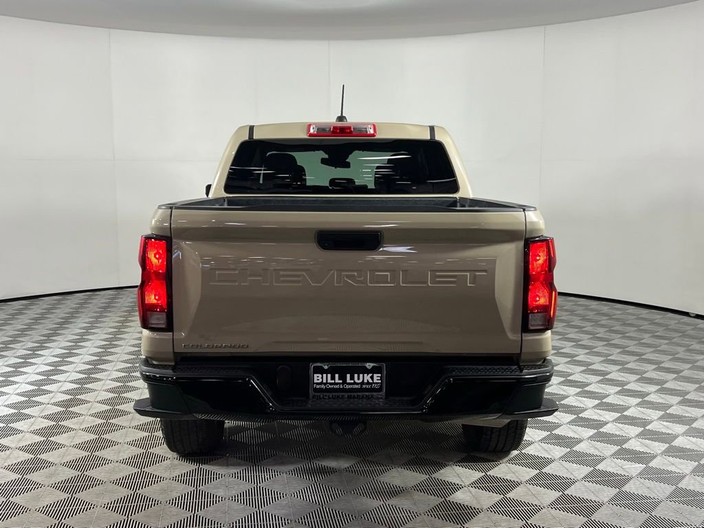 Used 2024 Chevrolet Colorado W/T image 8