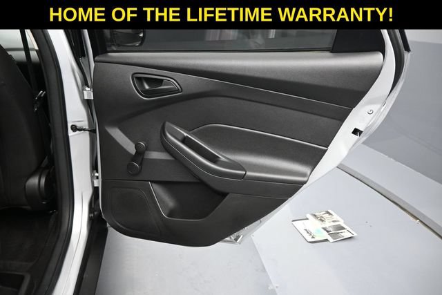 Used 2018 Ford Focus S FWD image 37