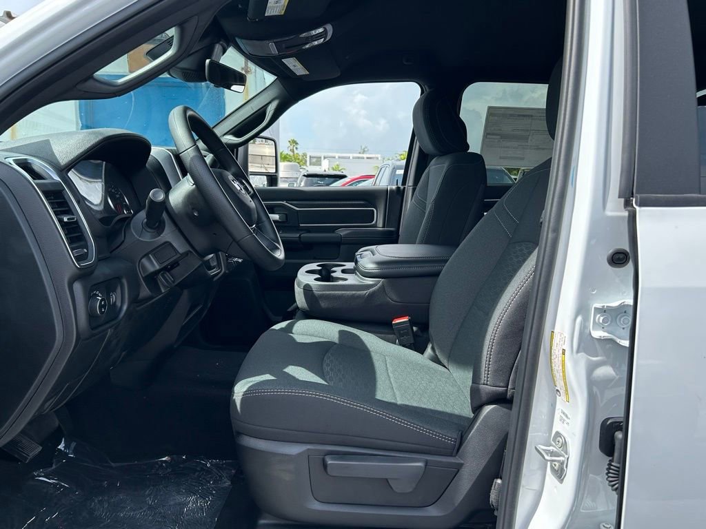 New 2025 RAM 2500 Big Horn image 9