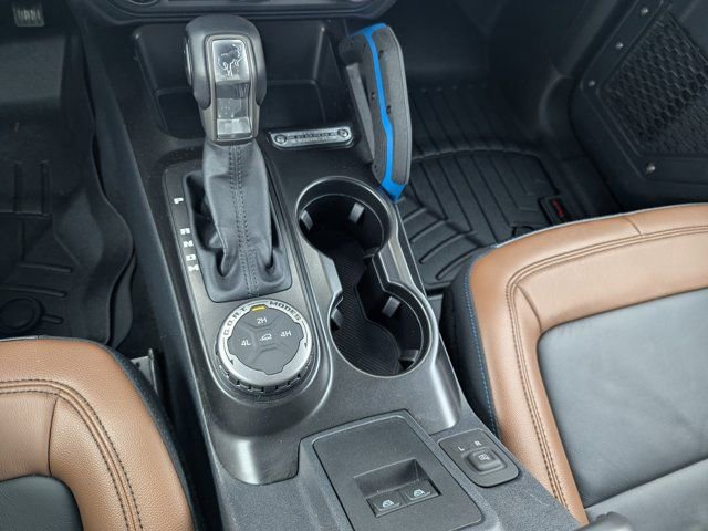 Used 2022 Ford Bronco Outer Banks image 24