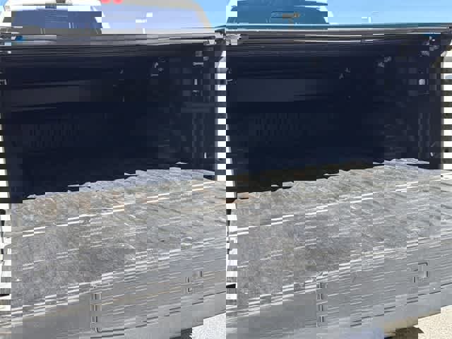 Used 2022 Ford F250 Platinum w/ FX4 Off-Road Package image 27