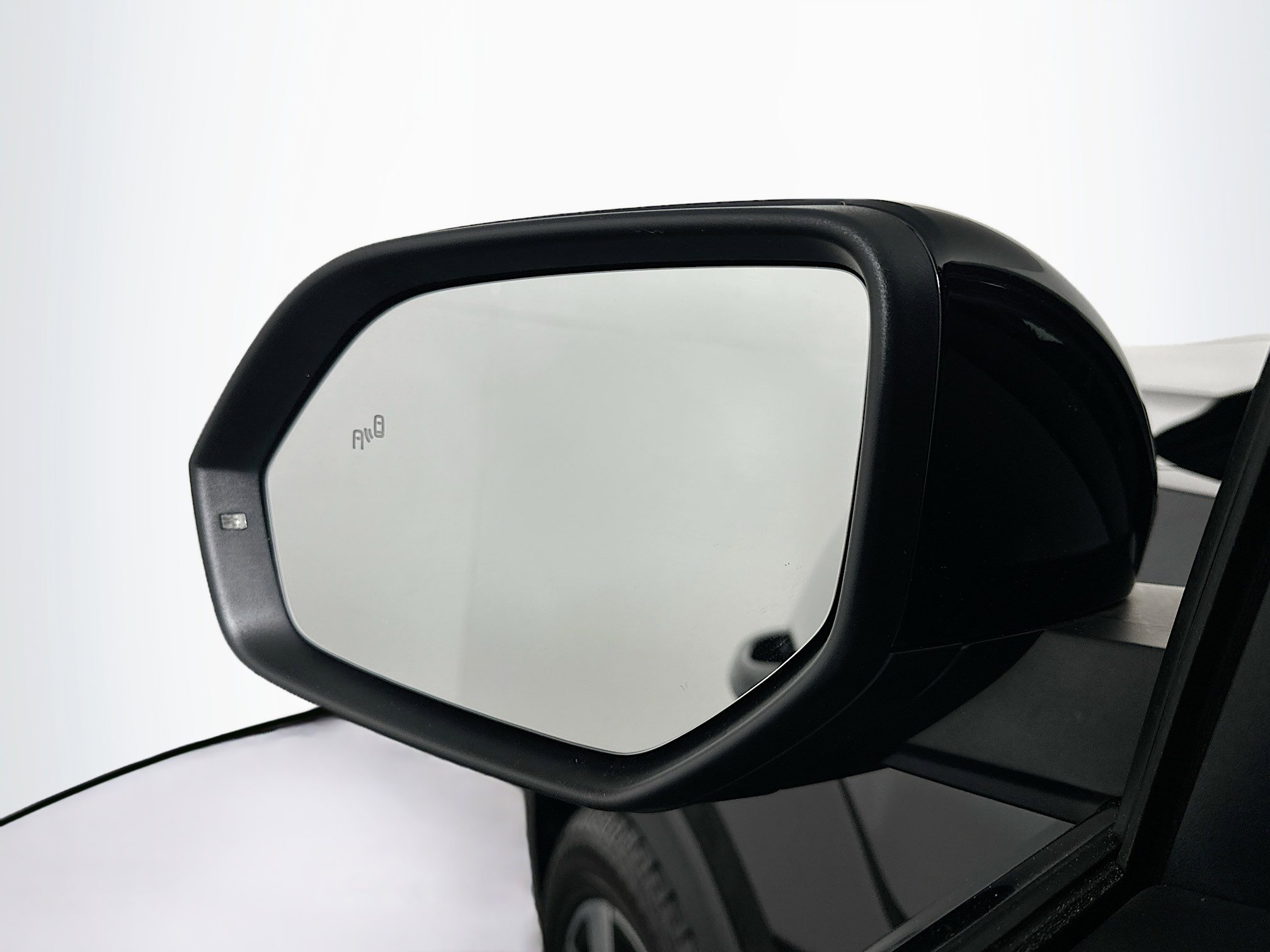 Used 2025 Volkswagen Atlas SE image 16