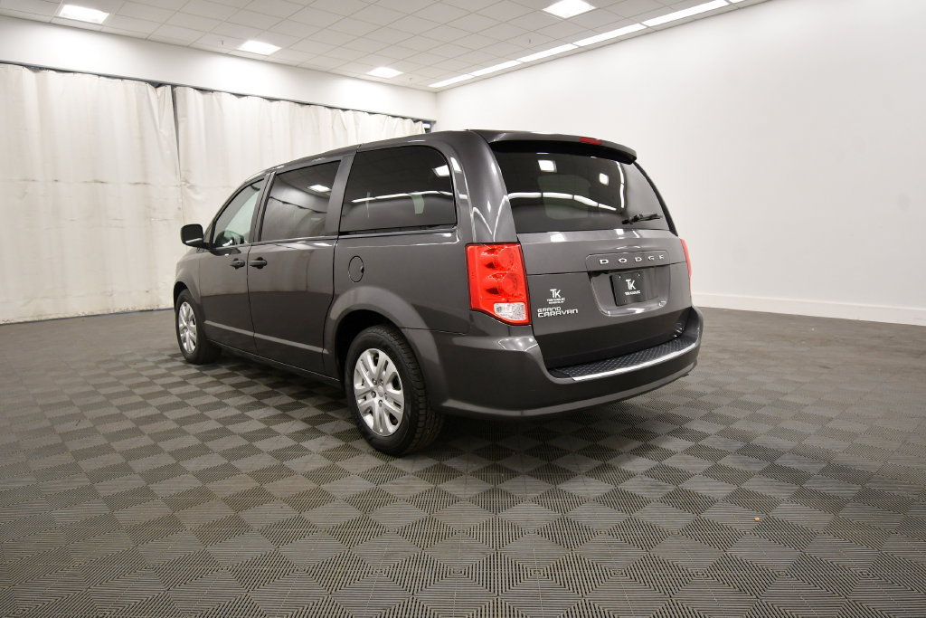 Used 2019 Dodge Grand Caravan SE FWD image 5