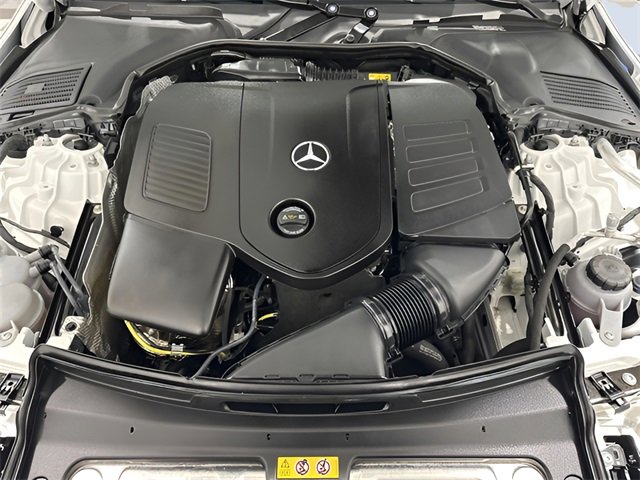 Used 2025 Mercedes-Benz C 300 4MATIC Sedan image 10