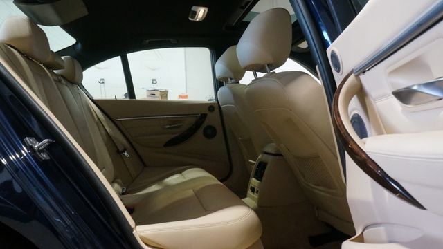 Used 2016 BMW 340i xDrive Sedan image 45