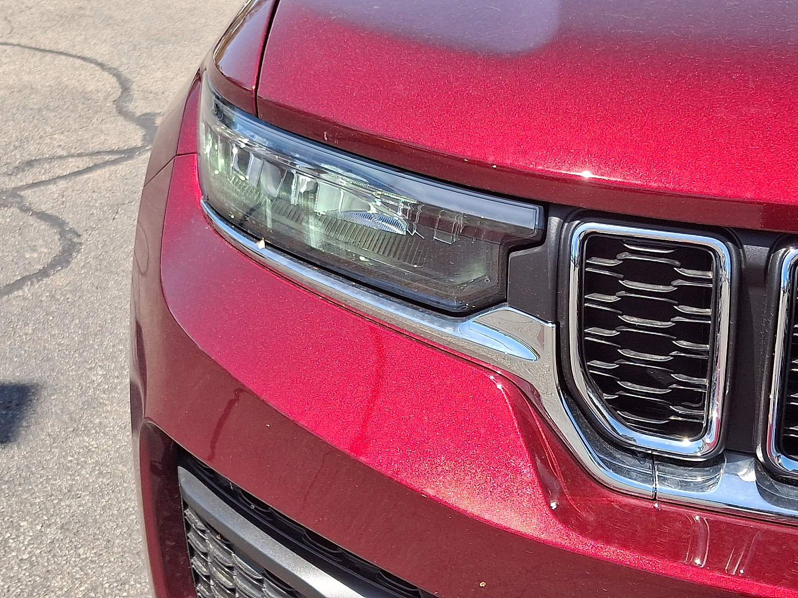 New 2025 Jeep Grand Cherokee Laredo X w/ Luxury Tech Group I image 9