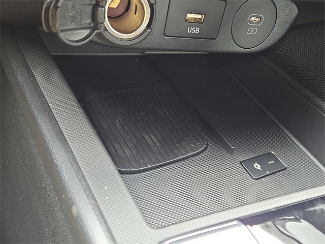 New 2025 Hyundai Elantra SEL image 16