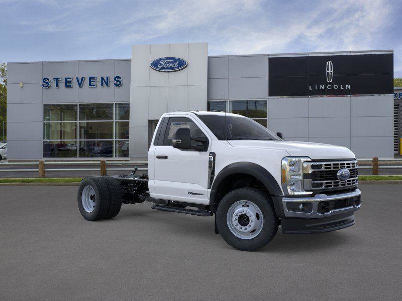 New 2026 Ford F550 4x4 Regular Cab Super Duty image 1
