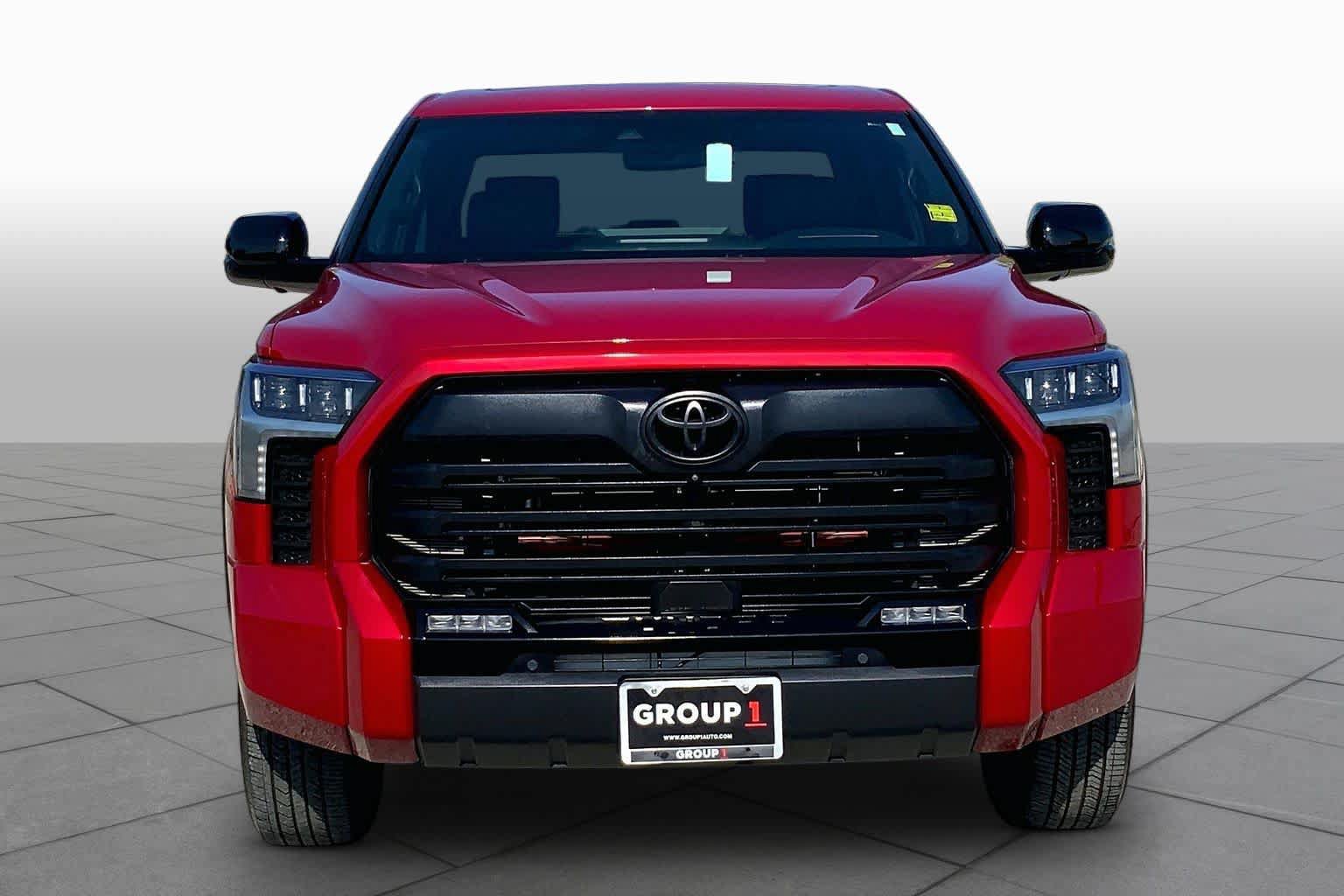 Used 2026 Toyota Tundra Limited AWD/4WD image 4
