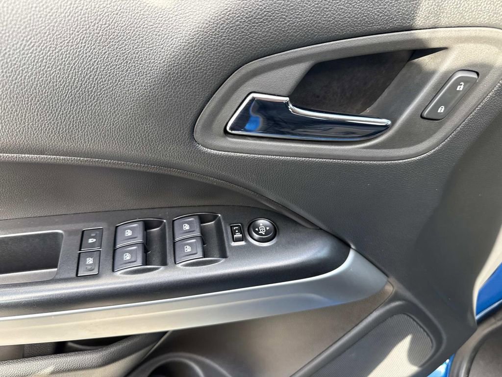 Used 2022 Chevrolet Colorado LT image 21