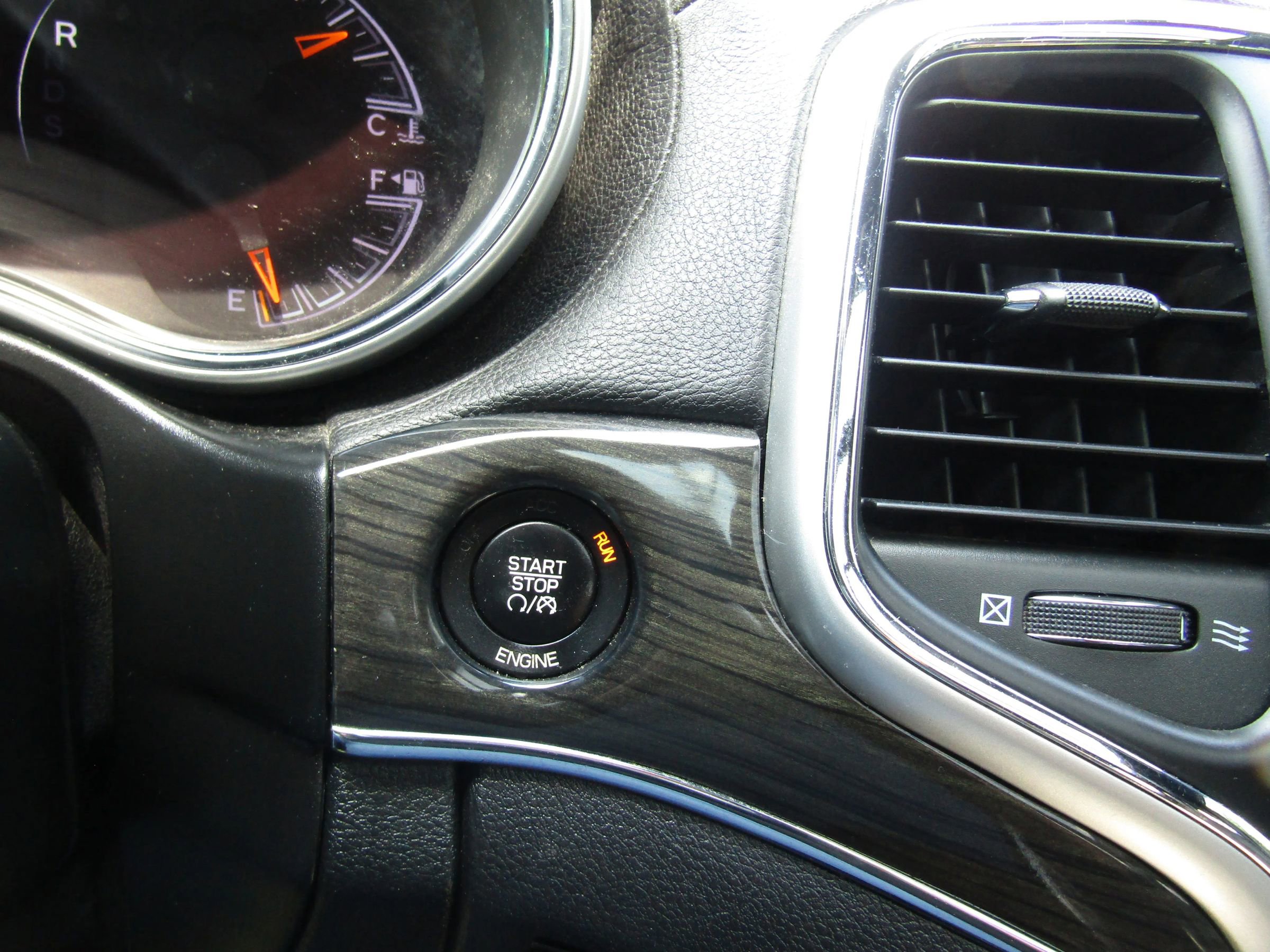 Used 2015 Jeep Grand Cherokee High Altitude image 26