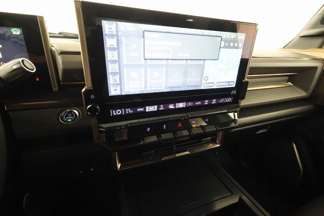 New 2025 GMC Hummer EV 2X image 18