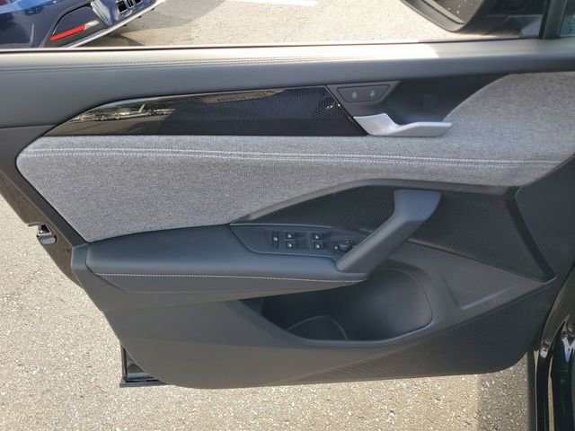 Certified 2025 Volkswagen Tiguan S FWD image 12