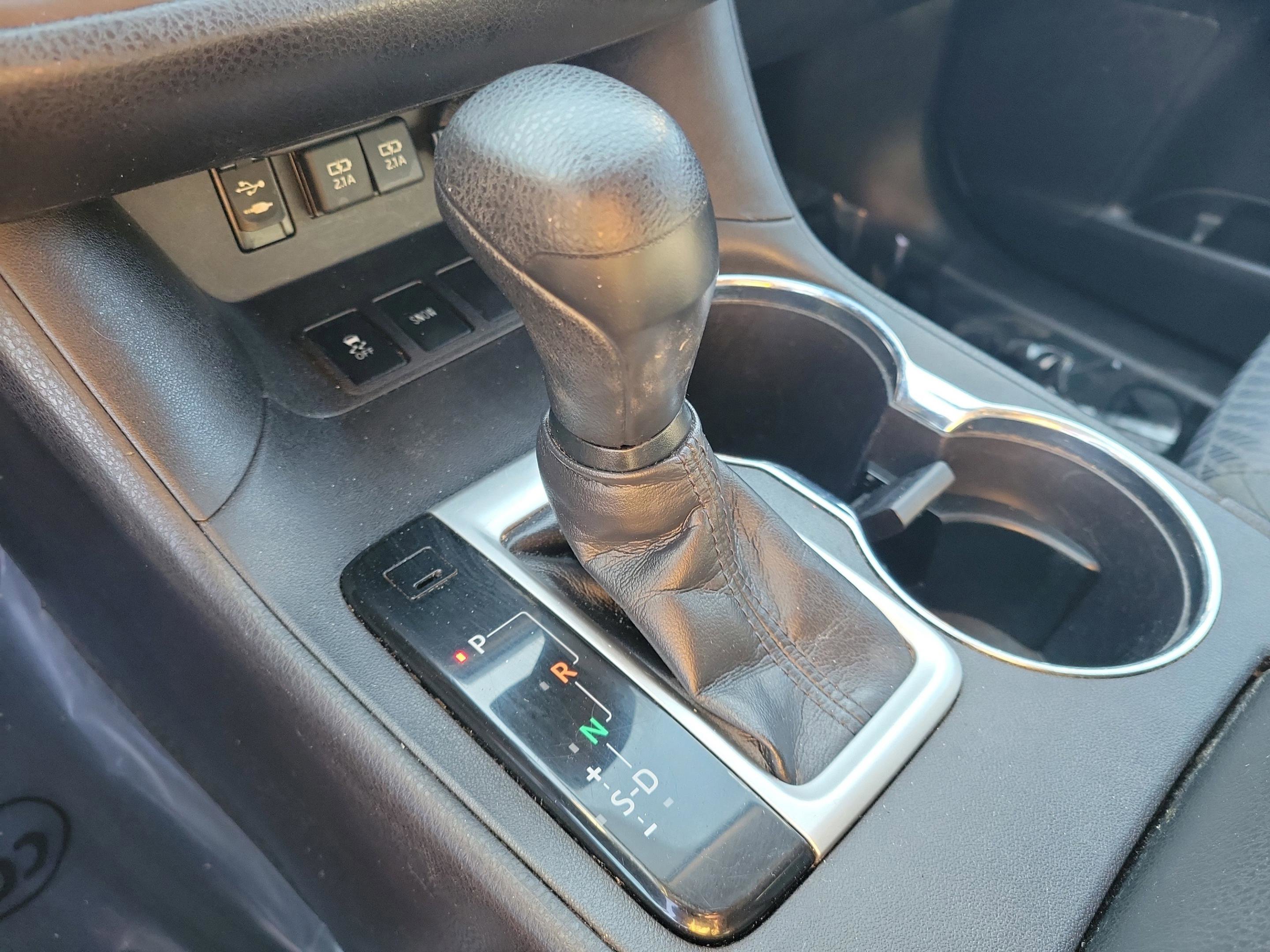 Used 2019 Toyota Highlander LE image 26