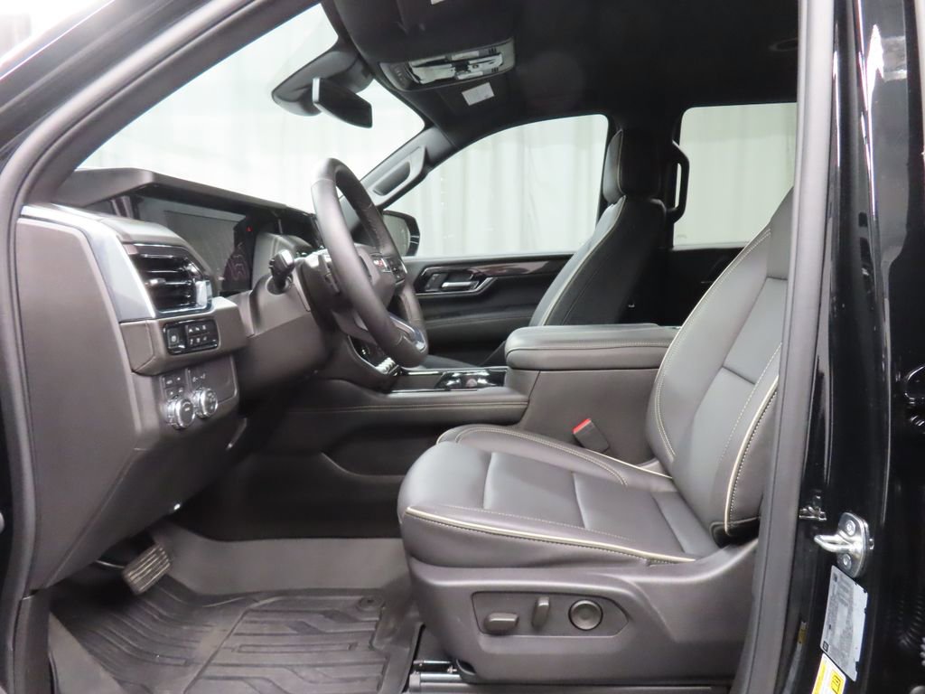 Used 2026 GMC Yukon Elevation AWD/4WD image 12