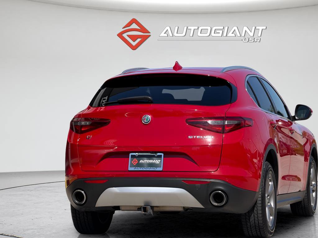 Used 2021 Alfa Romeo Stelvio Sprint w/ Cold Weather Package AWD/4WD image 10