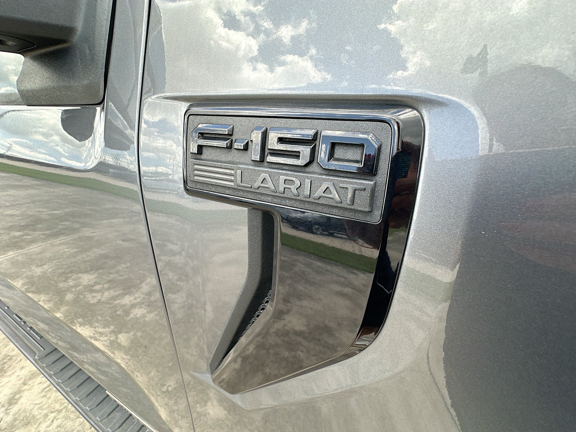 Certified 2024 Ford F150 Lariat w/ Equipment Group 502A High AWD/4WD image 34
