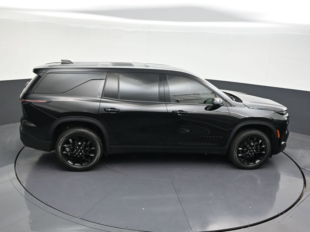 Used 2024 Chevrolet Traverse LS w/ Midnight/Sport Edition FWD image 20
