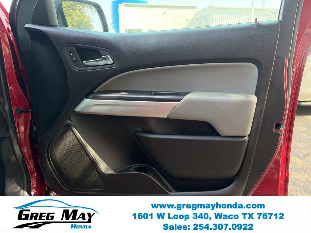 Used 2017 Chevrolet Colorado LT w/ LT Convenience Package RWD image 12