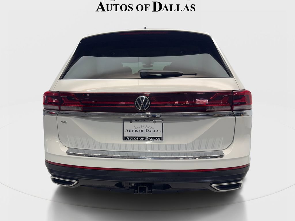 Used 2025 Volkswagen Atlas SE FWD image 8