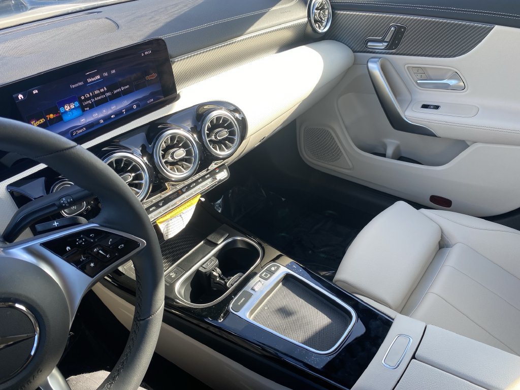 Certified 2026 Mercedes-Benz CLA 250 image 8