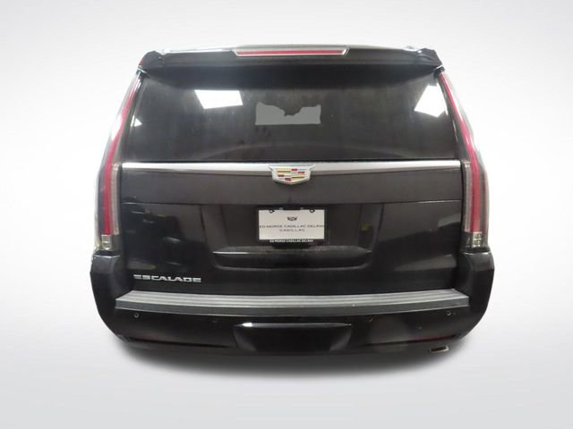 Used 2019 Cadillac Escalade Luxury image 4