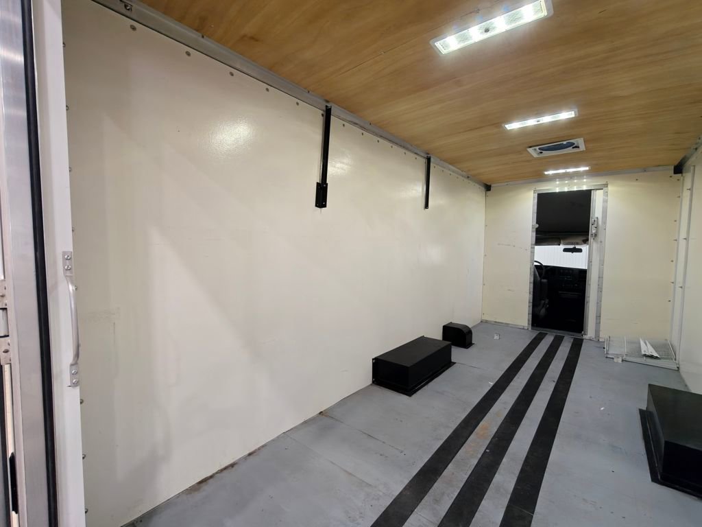 Used 2023 GMC Savana 3500 w/ Power Convenience Package RWD image 23