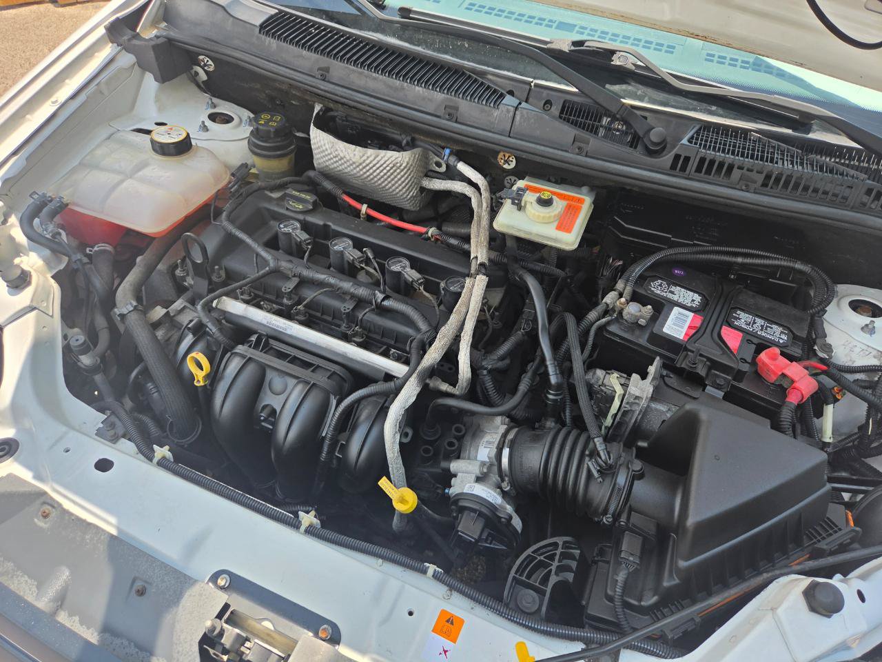 Used 2011 Ford Transit Connect XLT FWD image 28