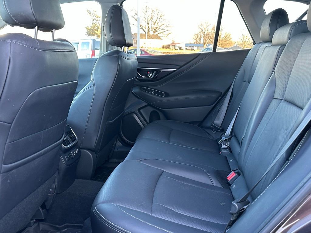 Used 2022 Subaru Outback Limited image 14