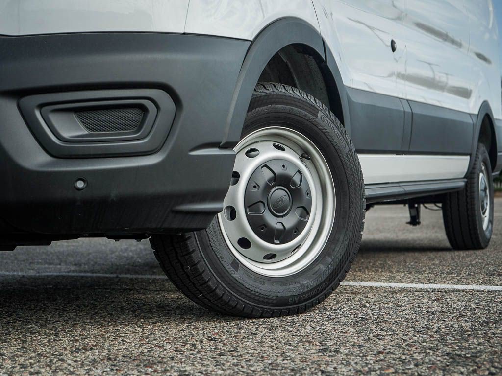 New 2026 Ford Transit 250 Low Roof RWD image 5