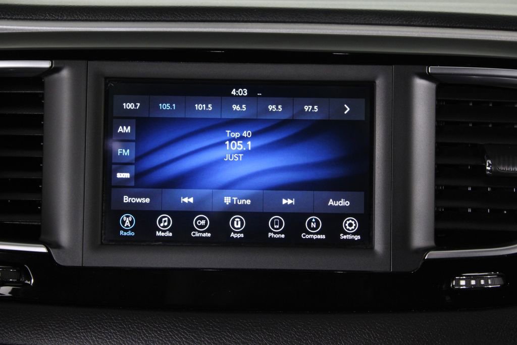 Used 2018 Chrysler Pacifica Touring Plus w/ S Appearance Package image 8