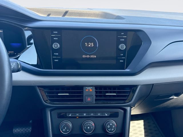 Used 2022 Volkswagen Taos SE image 16