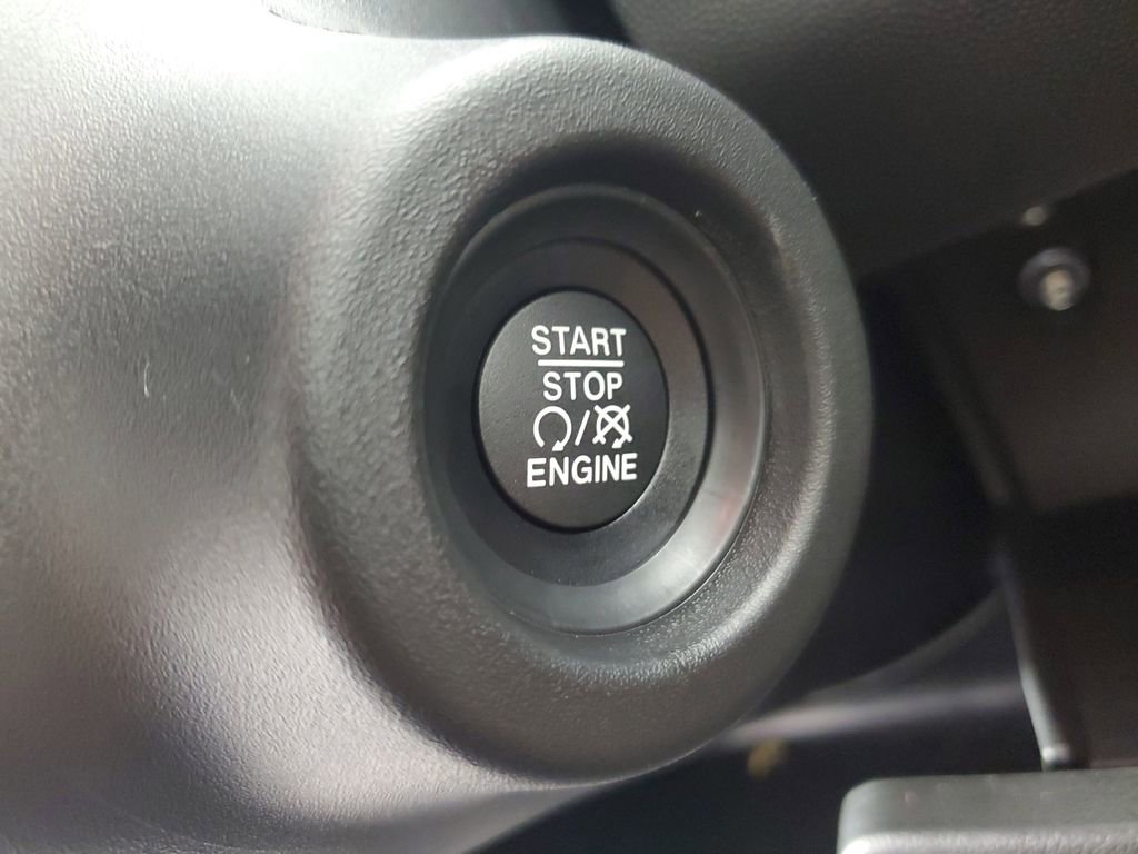 Used 2024 RAM ProMaster 2500 w/ Quick Order Package 22G SLT image 19