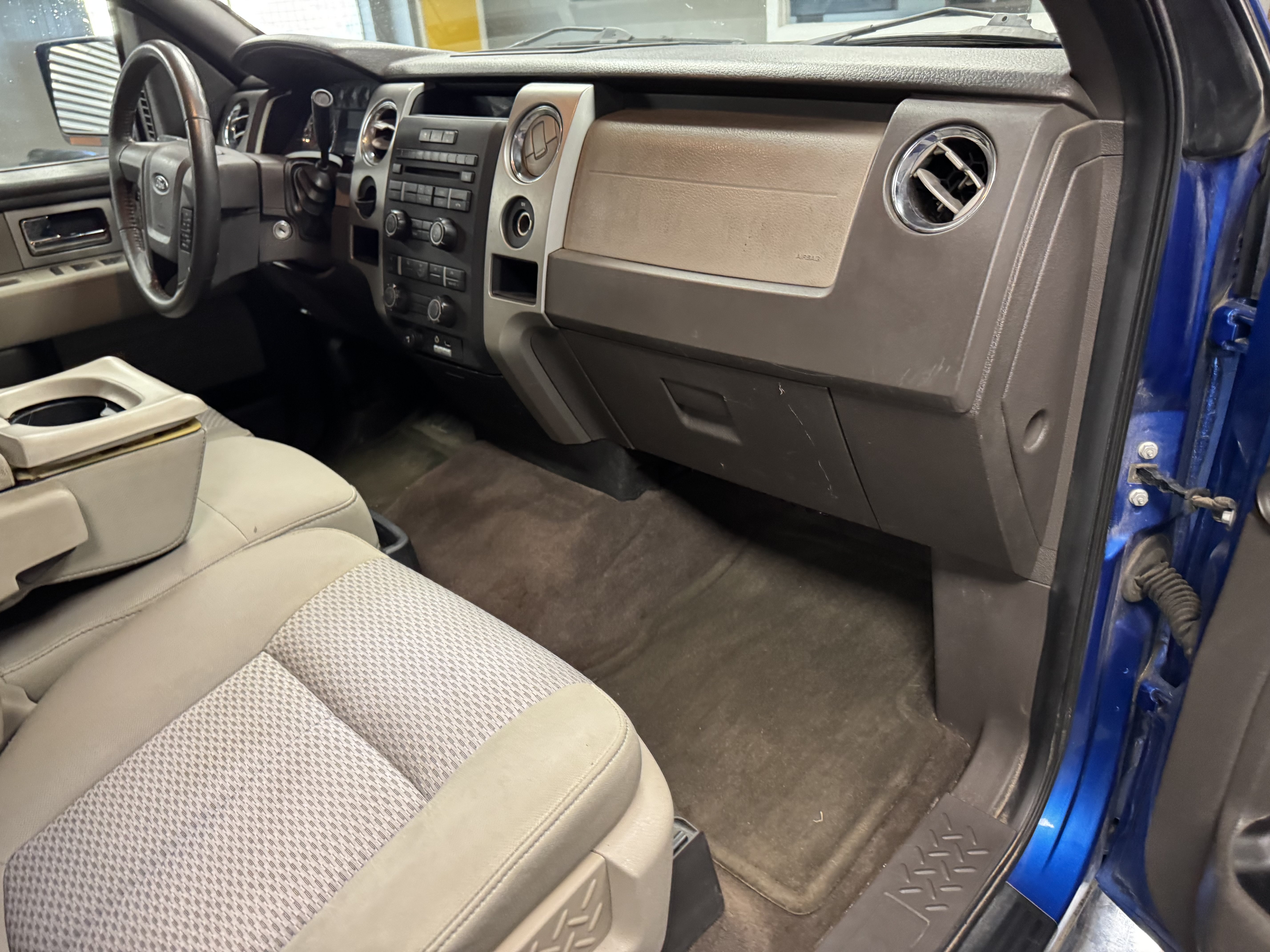 Used 2009 Ford F150 XL RWD image 11