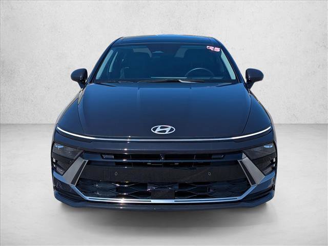 Certified 2025 Hyundai Sonata Limited image 2