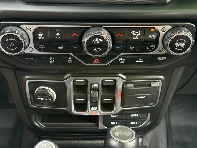 Used 2021 Jeep Wrangler Unlimited Sahara AWD/4WD image 9