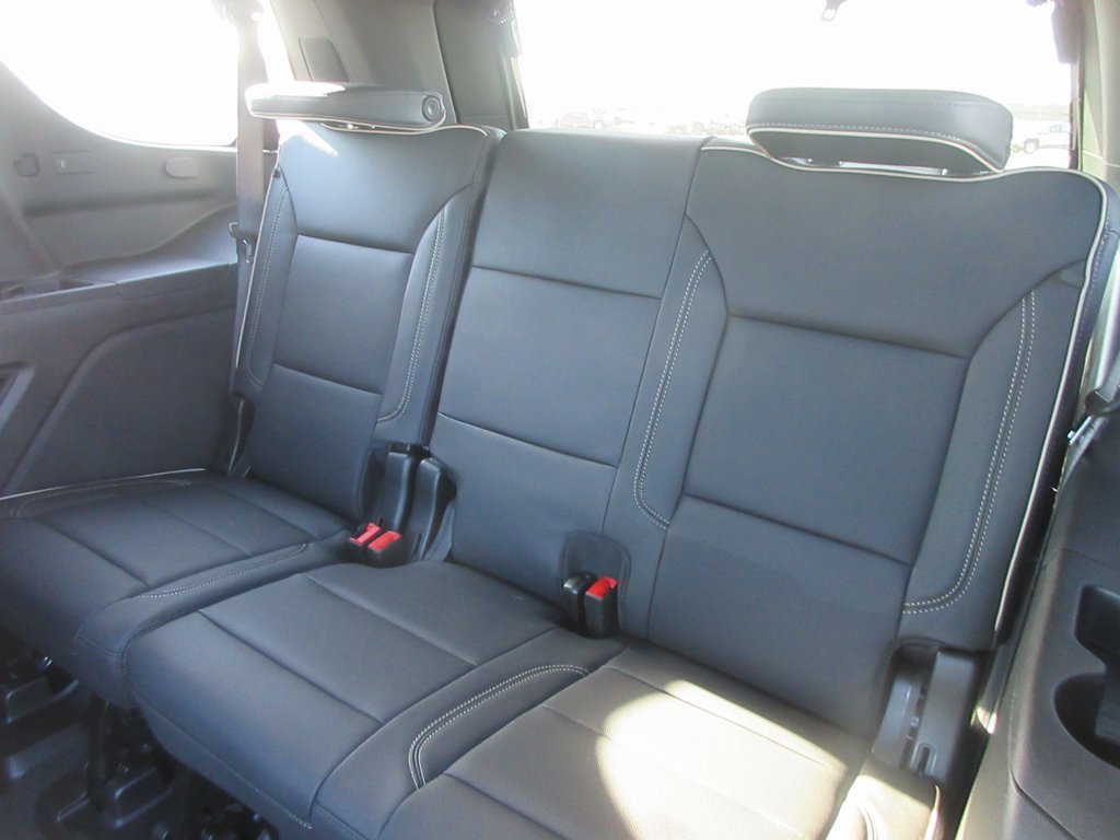New 2026 GMC Yukon Elevation image 15