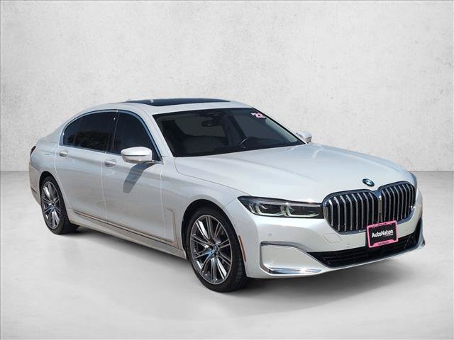 Used 2022 BMW 750i xDrive w/ Executive Package AWD/4WD image 3