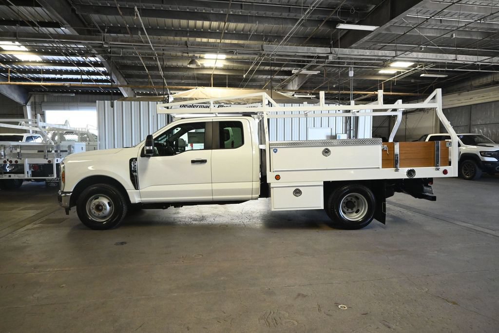 New 2026 Ford F350 XL w/ XL Chrome Package RWD image 6