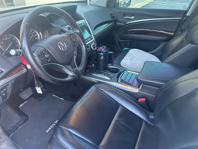 Used 2017 Acura MDX SH-AWD w/ Technology Package image 3