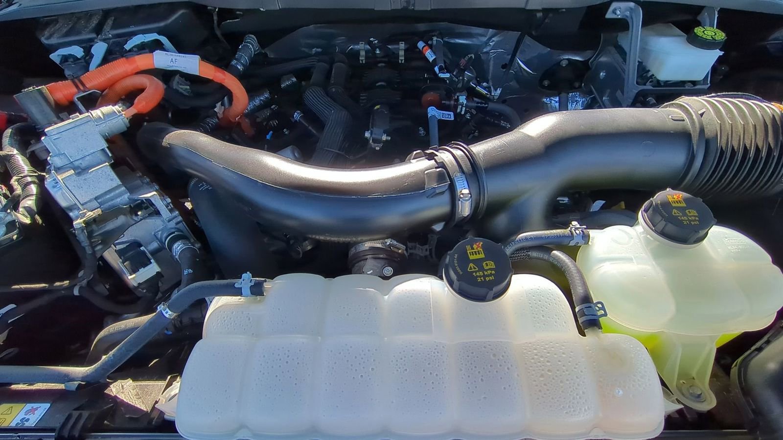 Certified 2024 Ford F150 Platinum w/ Equipment Group 702A High image 16