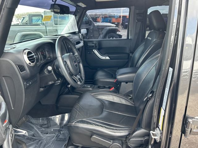 Used 2017 Jeep Wrangler Unlimited Rubicon image 30