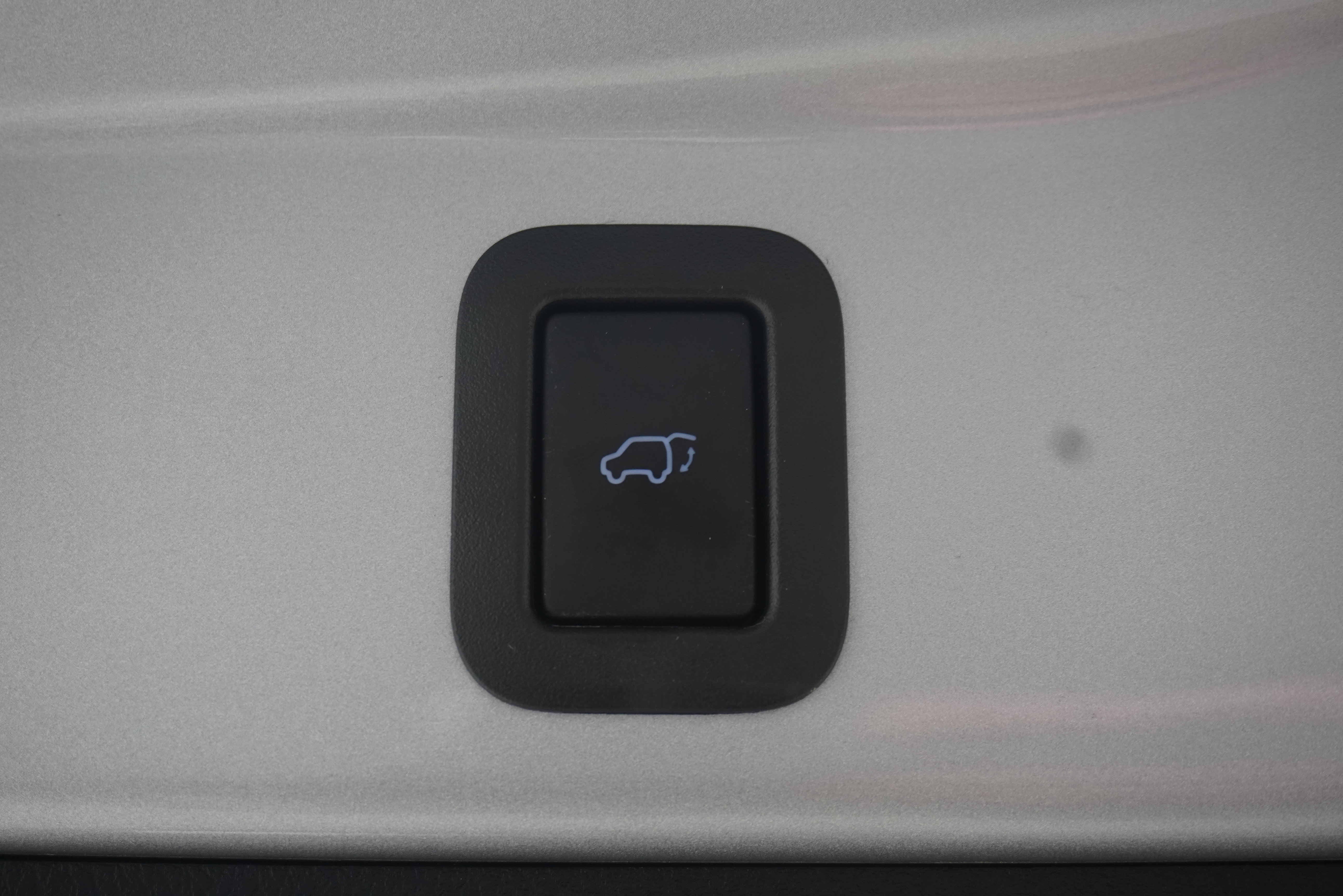 Used 2017 Toyota Highlander Limited Platinum FWD image 33