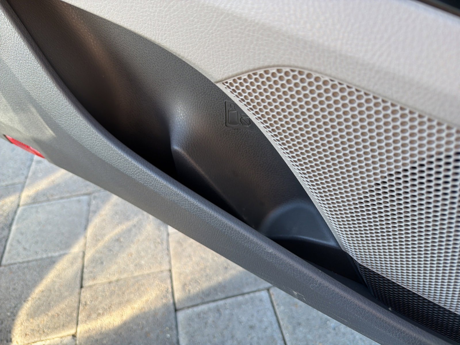 Used 2020 Toyota Camry LE image 67