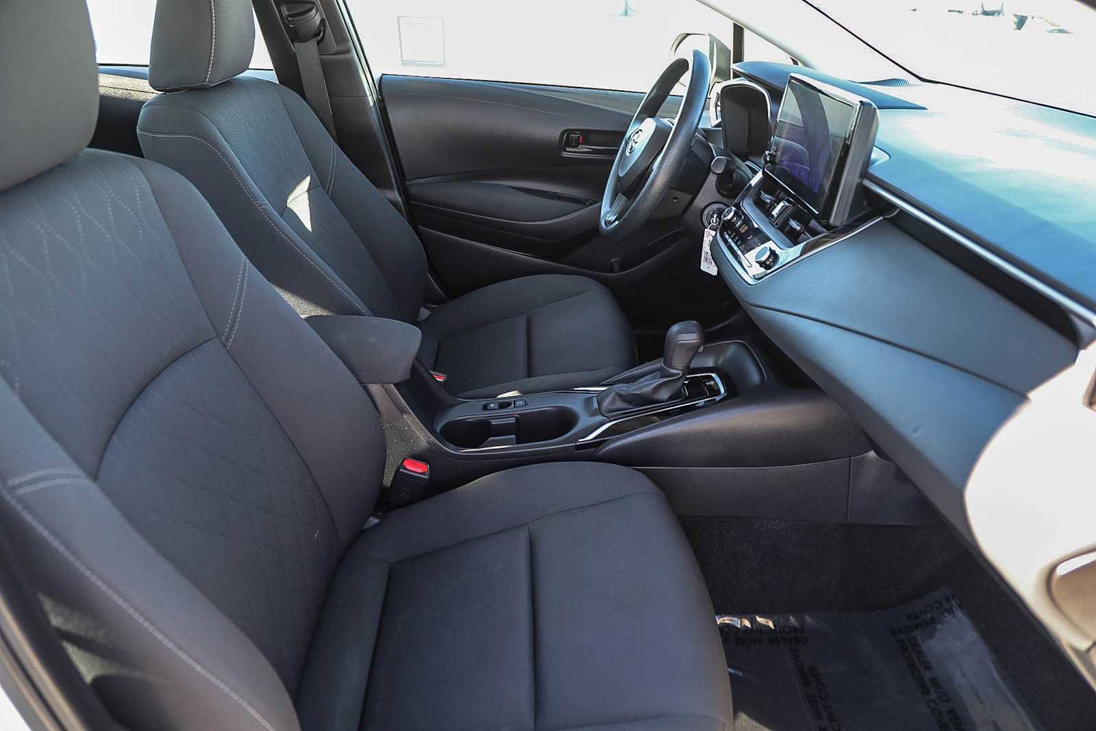 Certified 2023 Toyota Corolla LE image 17